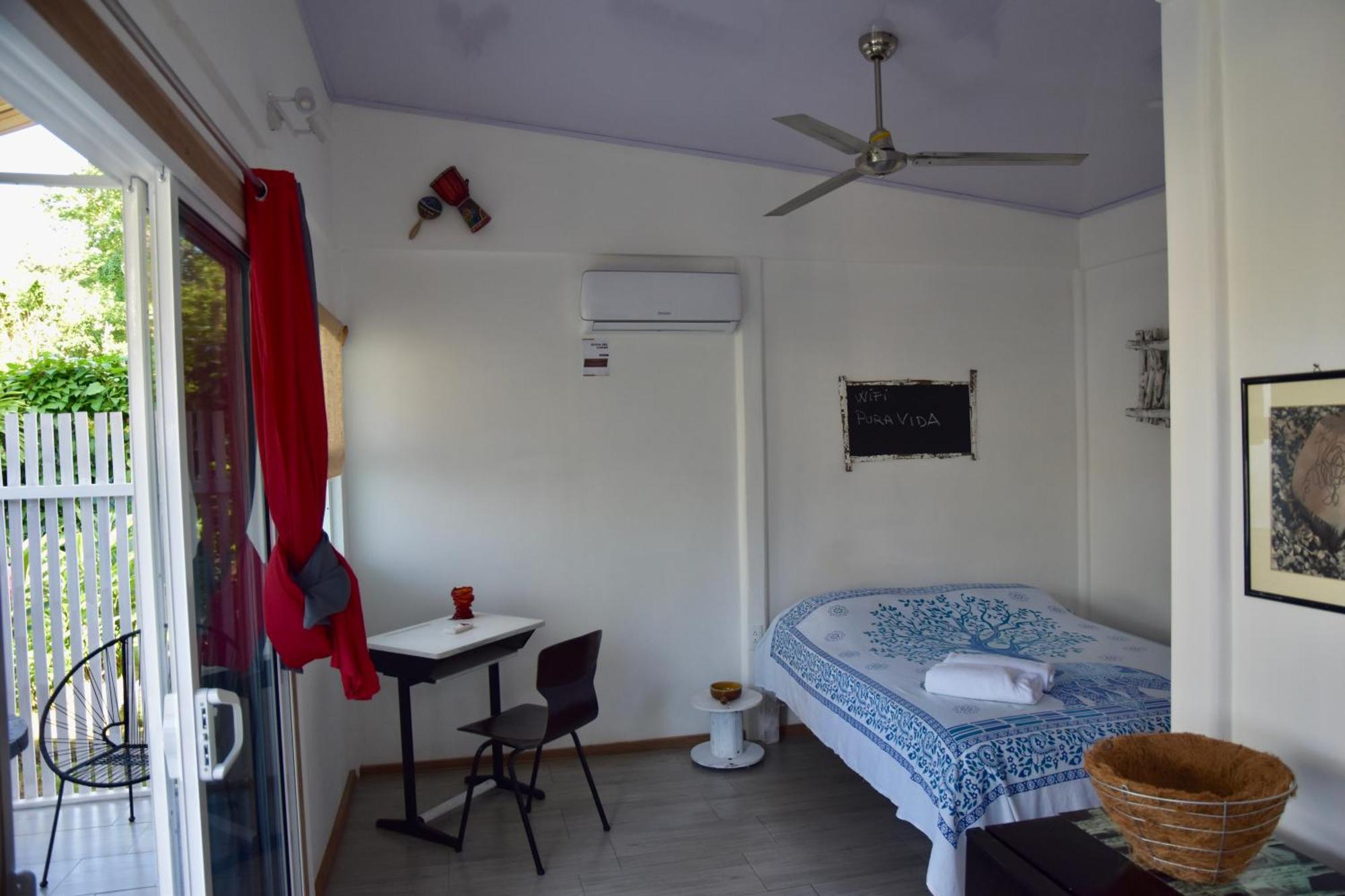 Olivia Del Caribe Suite Puerto Viejo de Talamanca Экстерьер фото