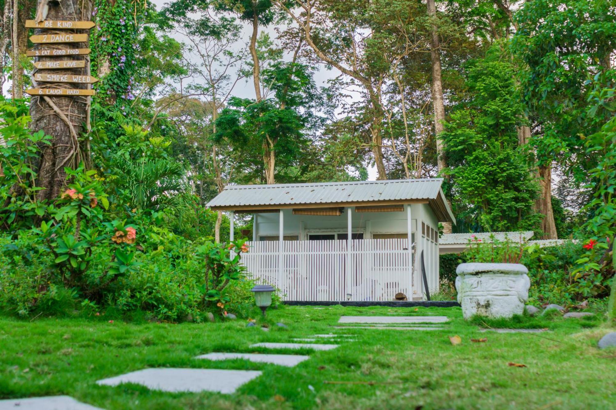 Olivia Del Caribe Suite Puerto Viejo de Talamanca Экстерьер фото